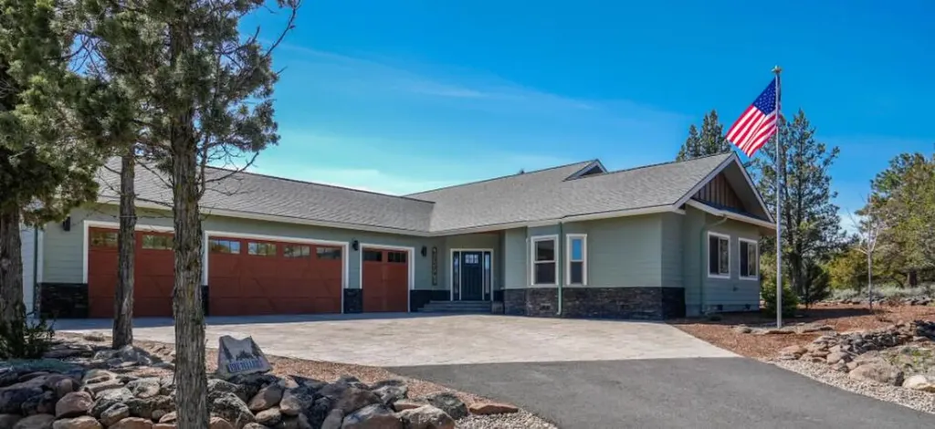 9320 Pipit Court Klamath Falls OR 97601