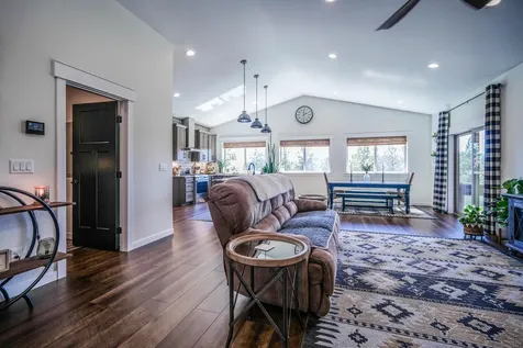 9320 Pipit Court Klamath Falls OR 97601