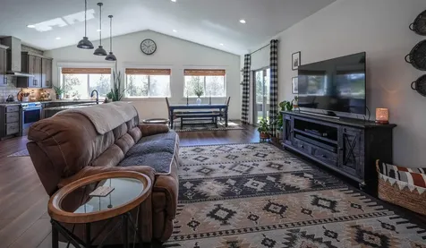 9320 Pipit Court Klamath Falls OR 97601