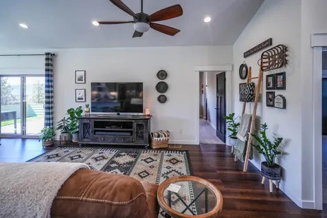 9320 Pipit Court Klamath Falls OR 97601