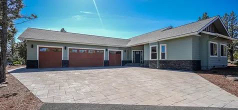 9320 Pipit Court Klamath Falls OR 97601