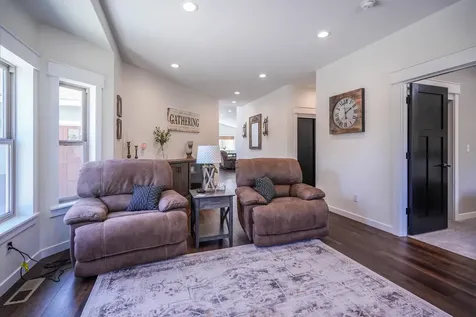 9320 Pipit Court Klamath Falls OR 97601