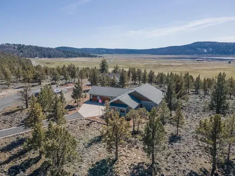 9320 Pipit Court Klamath Falls OR 97601