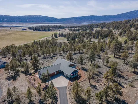 9320 Pipit Court Klamath Falls OR 97601