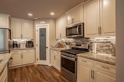 7590 27th Street White City OR 97503