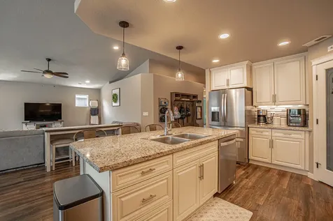 7590 27th Street White City OR 97503