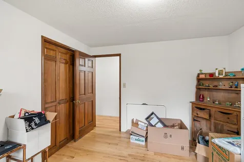 5045 Crestwood Avenue Central Point OR 97502