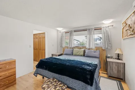 5045 Crestwood Avenue Central Point OR 97502