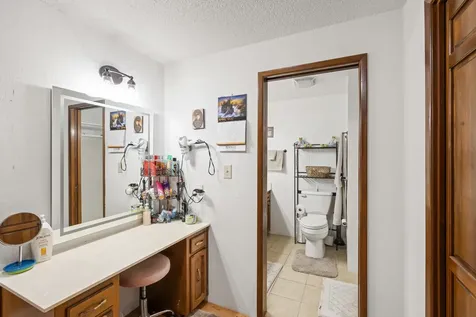 5045 Crestwood Avenue Central Point OR 97502