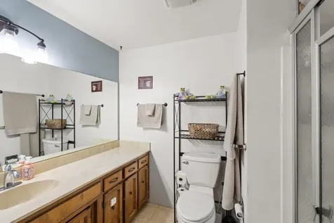 5045 Crestwood Avenue Central Point OR 97502