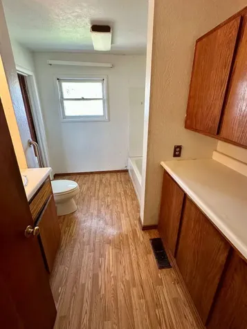 401 Oregon Terrace Medford OR 97504