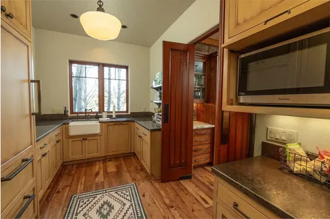 23021 Brushline Court Bend OR 97701