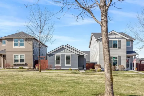 1387 NE Barney Street Prineville OR 97754