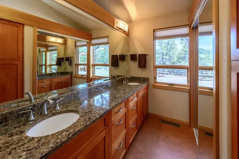 6673 NW Homestead Way Redmond OR 97756