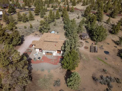 6673 NW Homestead Way Redmond OR 97756
