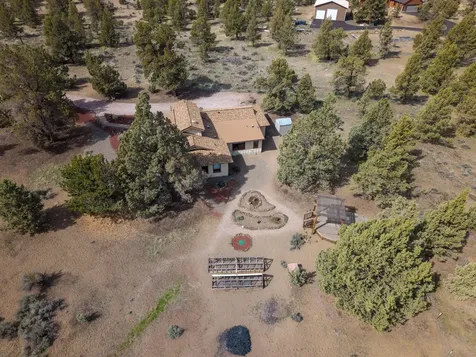 6673 NW Homestead Way Redmond OR 97756