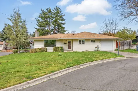 417 Eastwood Drive Medford OR 97504