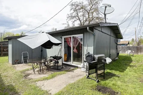 183 Lewis Avenue Medford OR 97501