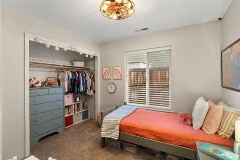 3460 Poppywoods Drive Medford OR 97504