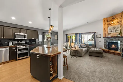 3460 Poppywoods Drive Medford OR 97504