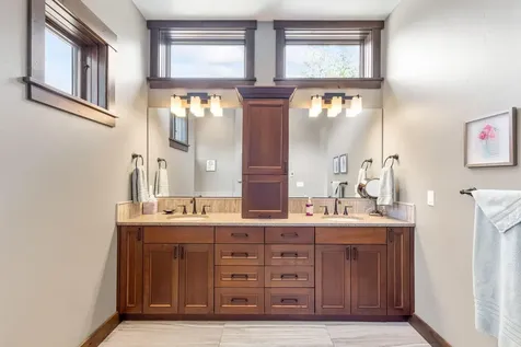 2873 NW Perlette Lane Bend OR 97703