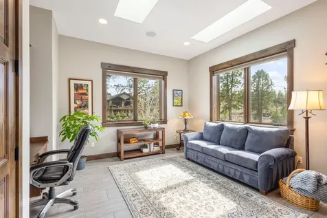 2873 NW Perlette Lane Bend OR 97703