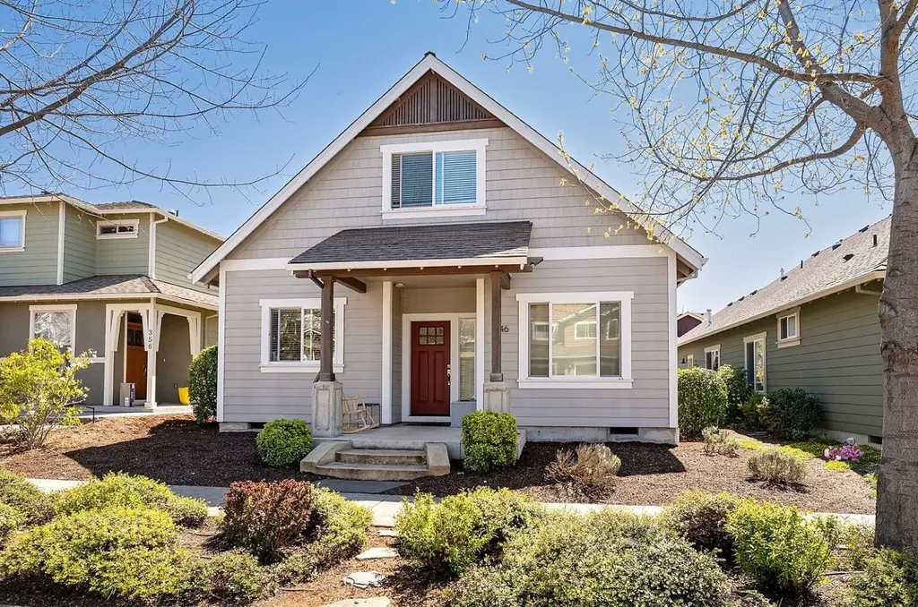 346 Stoneridge Avenue Ashland OR 97520