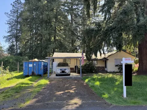 2075 Ostman Road West Linn OR 97068