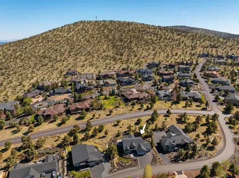 608 Highland Meadow Loop Redmond OR 97756