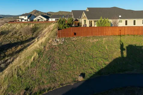 939 NE Hudspeth Circle Prineville OR 97754