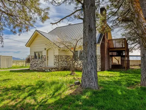 11708 Highway 66 Klamath Falls OR 97601