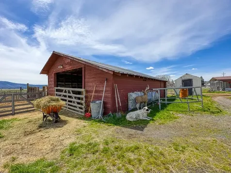 11708 Highway 66 Klamath Falls OR 97601