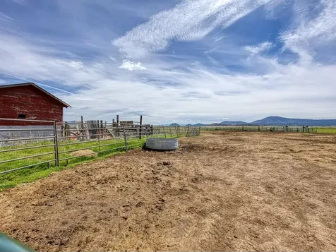 11708 Highway 66 Klamath Falls OR 97601