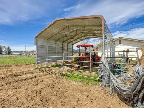 11708 Highway 66 Klamath Falls OR 97601