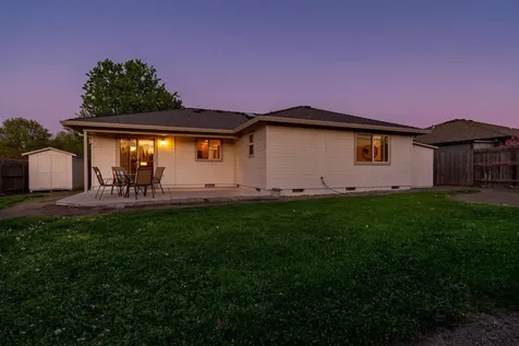 1436 Elaine Way Medford OR 97501
