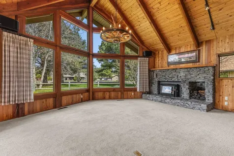 26247 SW Metolius Meadows Drive Camp Sherman OR 97730