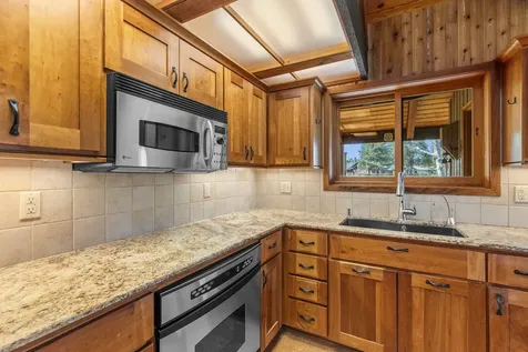 26247 SW Metolius Meadows Drive Camp Sherman OR 97730
