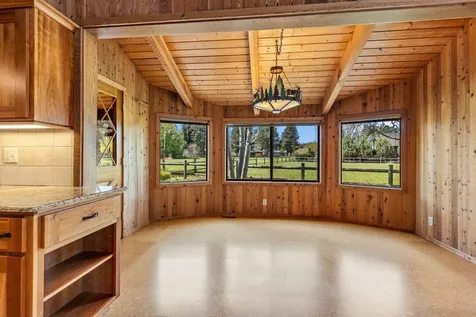 26247 SW Metolius Meadows Drive Camp Sherman OR 97730