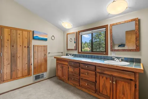 26247 SW Metolius Meadows Drive Camp Sherman OR 97730