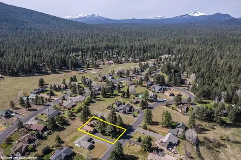26247 SW Metolius Meadows Drive Camp Sherman OR 97730