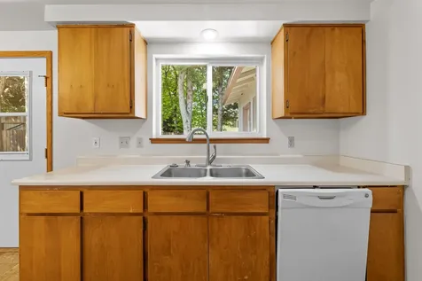 506 Aldin Circle Talent OR 97540