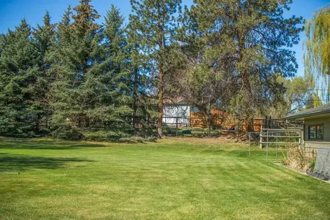 510 SW Colfax Lane Madras OR 97741