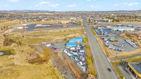 1820 Us-97 Madras OR 97741