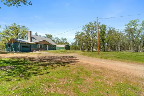 11515 Michael Road Central Point OR 97502