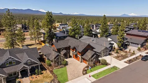 62617 NW Mount Thielsen Drive Bend OR 97703
