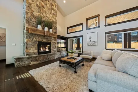 62617 NW Mount Thielsen Drive Bend OR 97703