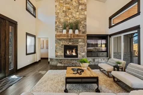 62617 NW Mount Thielsen Drive Bend OR 97703