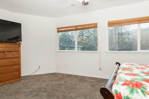 465 W Jones Creek Road Grants Pass OR 97526