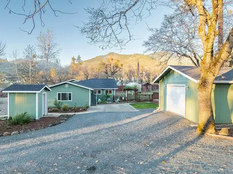 465 W Jones Creek Road Grants Pass OR 97526