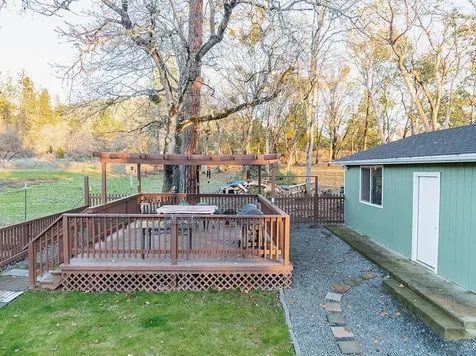 465 W Jones Creek Road Grants Pass OR 97526